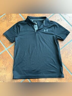 Boys Under Armour Polo, Size Youth Medium